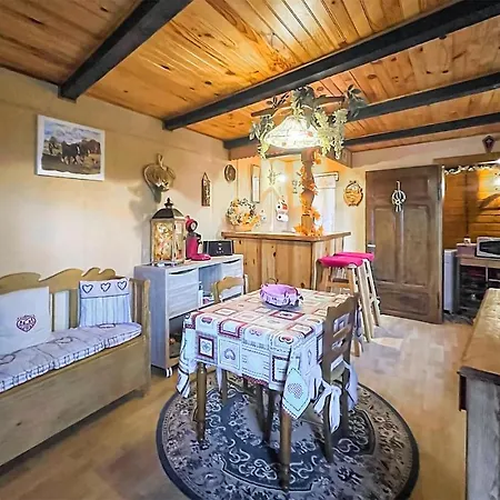 1 Bedroom Awesome In Harreberg